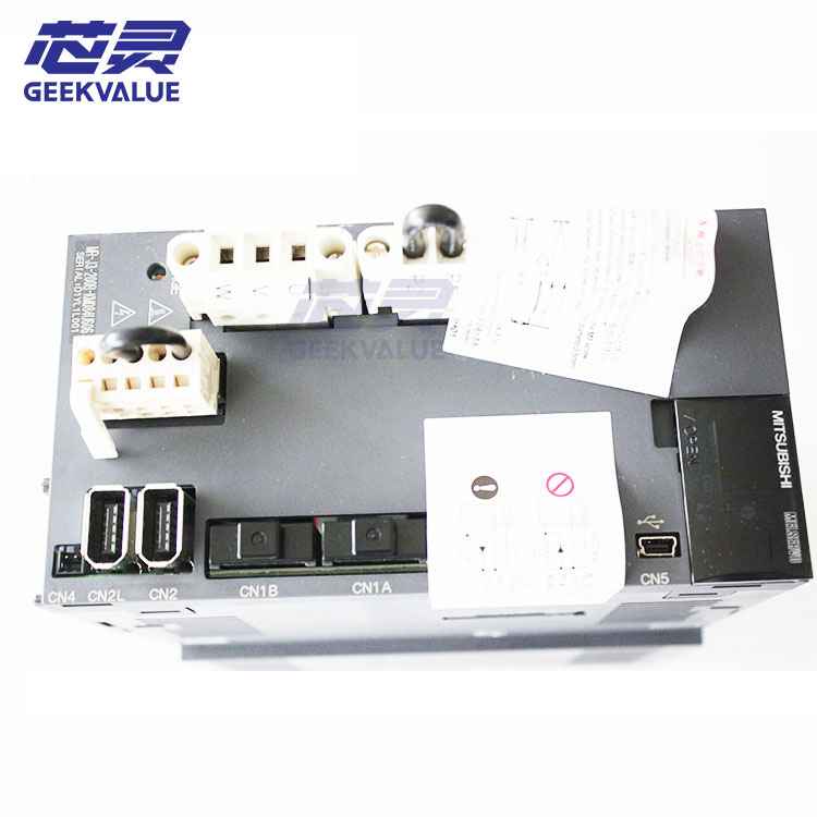 Original New JUKI FX-3 SERVO AMP 40048019 MR-J3-200B-KM084U606
